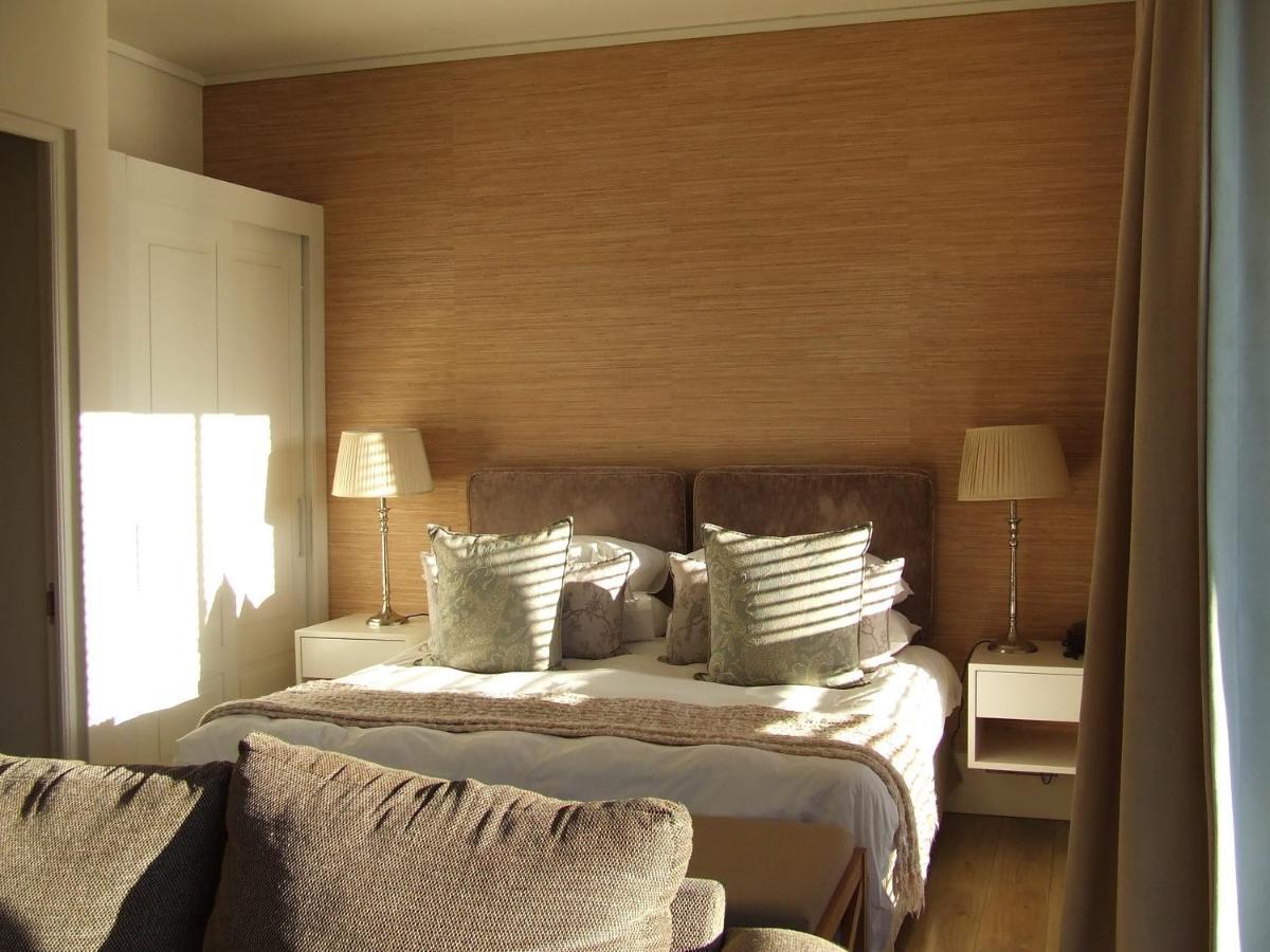 210 Gallery Luxury Studio Apartment Книсна Екстериор снимка